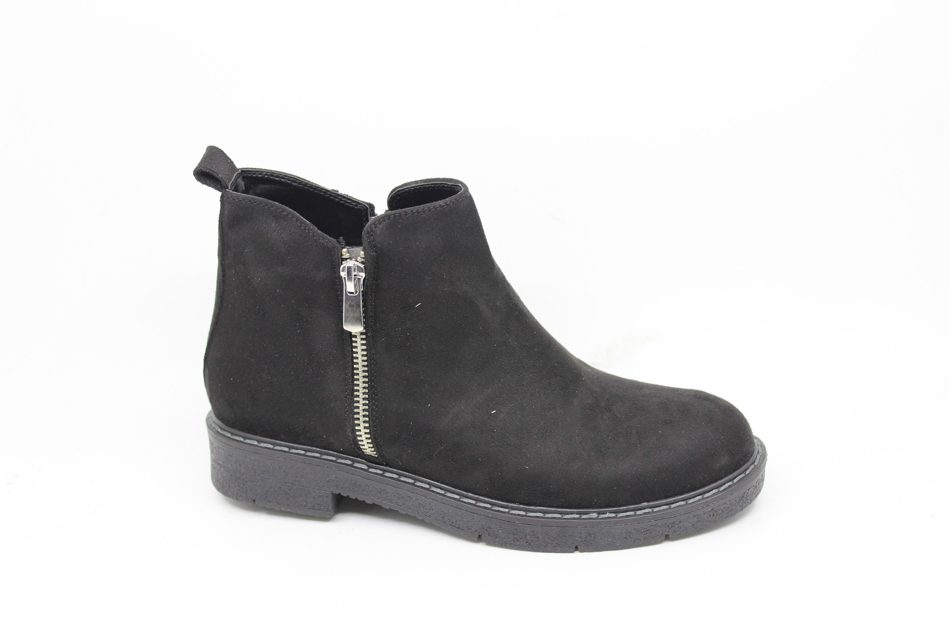 Zerhan 805 Kadın Siyah Nubuk Fermuarlı Bot